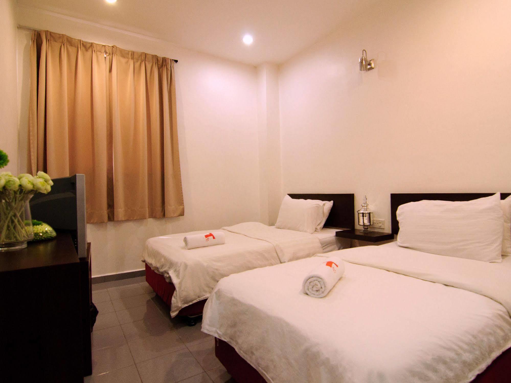 T Hotel Tandop Alor Setar Buitenkant foto