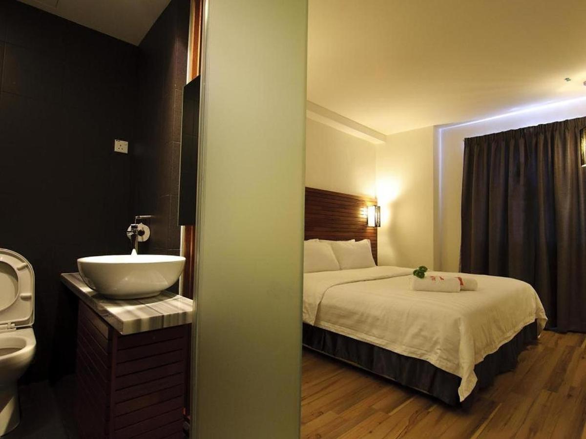 T Hotel Tandop Alor Setar Buitenkant foto